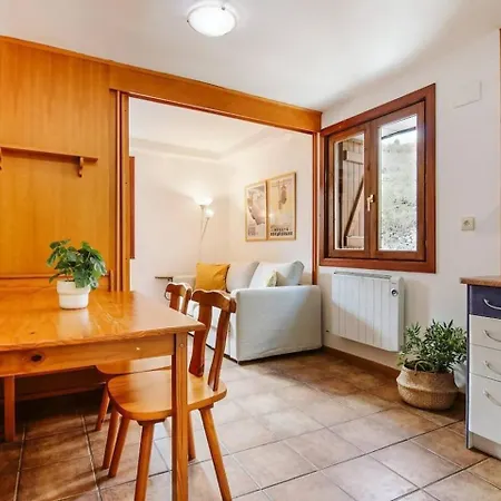 Cantal By Cardi Сальент-де-Гальего